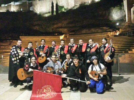 banda de musica, tuna de peritos, en residencia universitaria en malaga, Rut