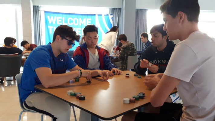 torneo de poker estudiantes, residencia universitaria en malaga, Rut
